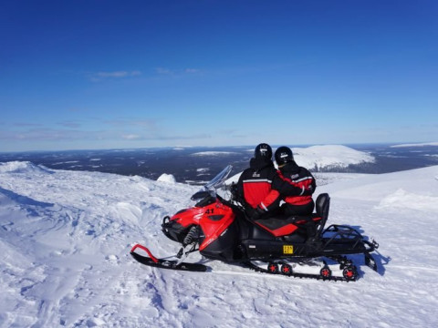 Charter Laponia - Hotel Arctic City