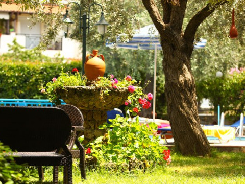 Thetis Hotel