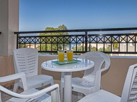 DORIAN APARTMENTS BALI