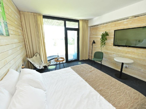 Atra Doftana..