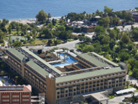 CRYSTAL DE LUXE RESORT