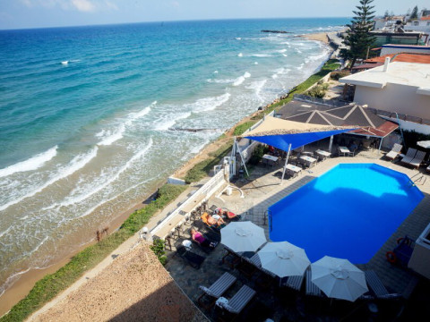 Sunset Beach Hotel (Kokkini Hani)