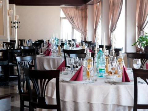 Hotel Rapsodia