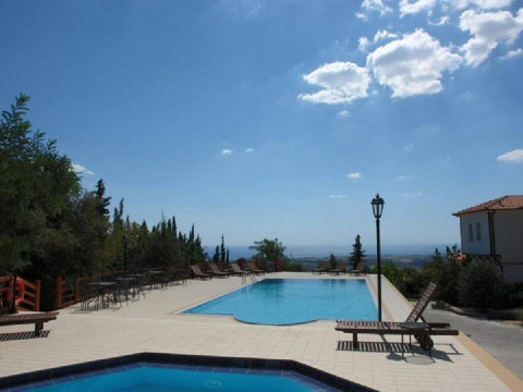 Roxani Country House