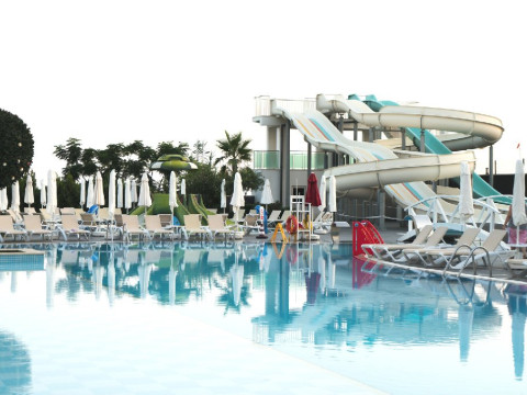 WHITE CITY RESORT