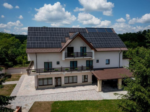 Evergreen Chalet