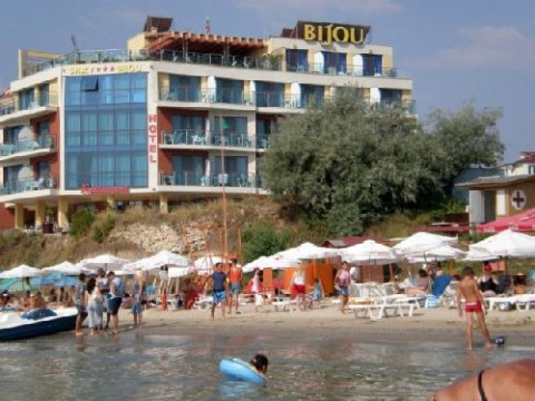 BIJOU