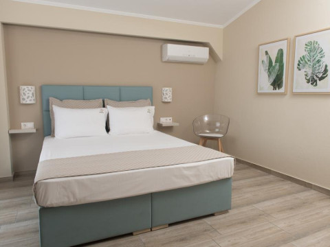 Ammos Beach Studios & Suites