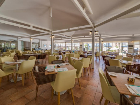 Electra Holiday Village
