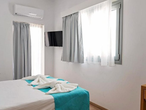 Pyramos Hotel