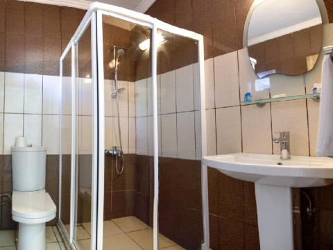 Ponz Hotel