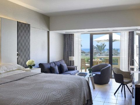 Four Seasons Beach