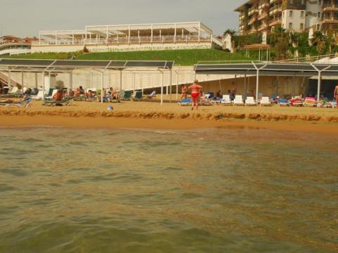 CLUB SIDE COAST HOTEL