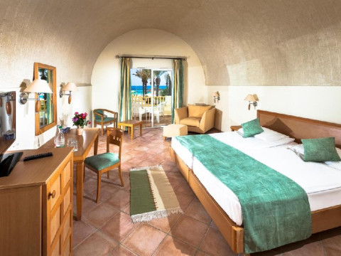 CALIMERA DELFINO BEACH RESORT