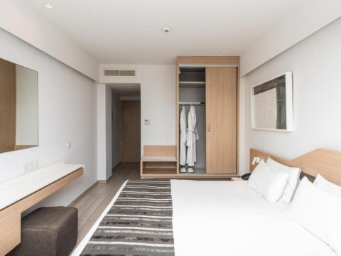 Evalena Beach Hotel