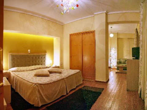 Heliotrope Hotels