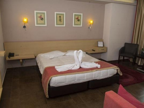 Ifigenia Hotel
