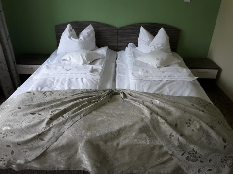Hotel Iri