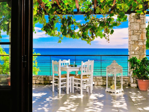 Manthos Blue - Agios Ioannis