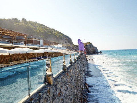 WHITE CITY BEACH HOTEL +16 (ADULT ONLY)