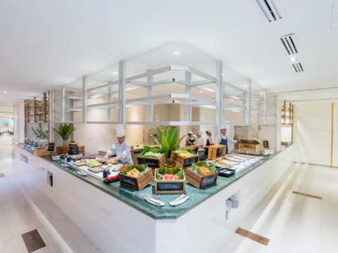 A-ONE New Wing Hotel