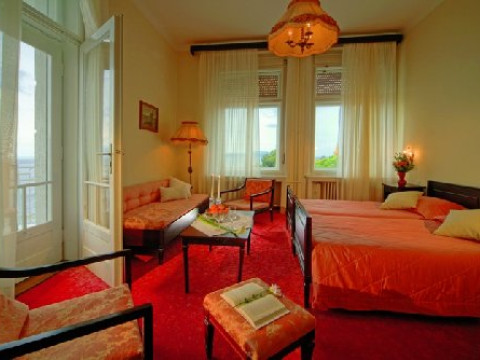 Hotel Bristrol (Lovran)