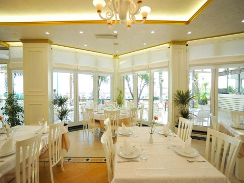 Hotel Iliria Internacional (Durres)