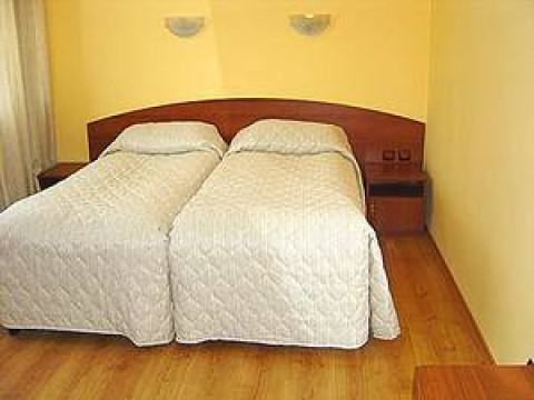 BREZA HOTEL