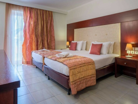Galaxy Beach Resort Best Western PremierCollection