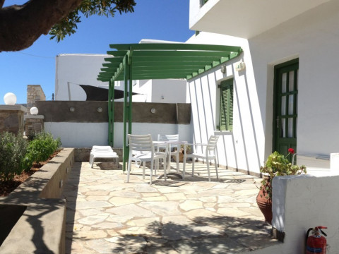 Adonis Hotel Apartments