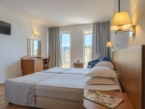 MADARA PARK HOTEL