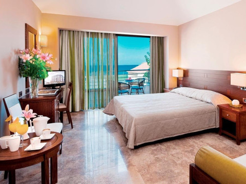 Porto Platanias Beach Resort (K)