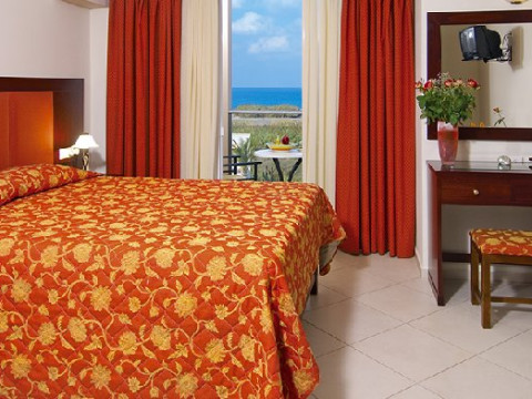 Selini Suites and Water Park (K)