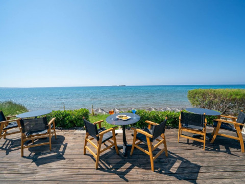Costa Rossa Boutique Hotel