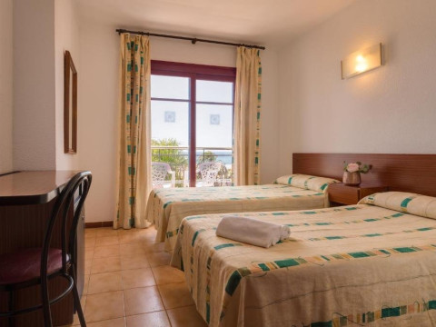 H TOP PLANAMAR (Malgrat de Mar)