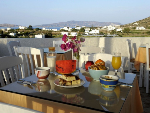Glaronisia hotel - Polonia (Milos)