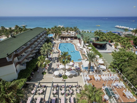 GALERI RESORT