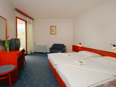 ADRIATIQ HOTEL LAGUNA (Makarska)