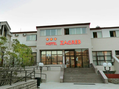 Hotel Zagreb (Karlobag)