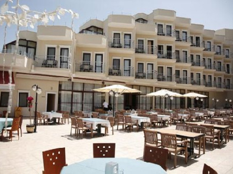 GOLDEN AGE HOTEL (Yalikavak)