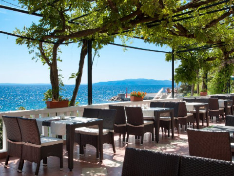 Hotel Kristal (Opatija)
