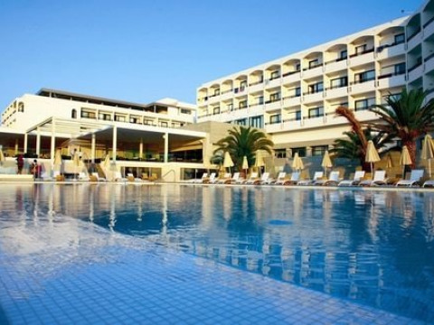 ESSENCE BOUTIQUE HOTEL BY DON PAQUITO (Torremolinos)