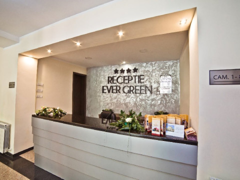 Hotel Evergreen