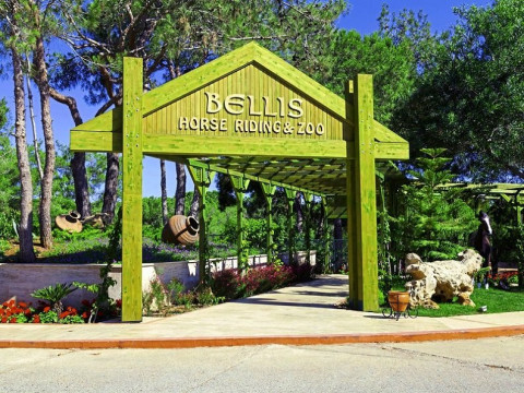 BELLIS DELUXE HOTEL