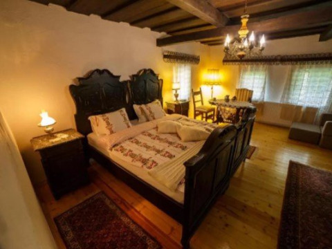 Casa Poveste