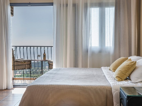 Diana Studios Kefalonia