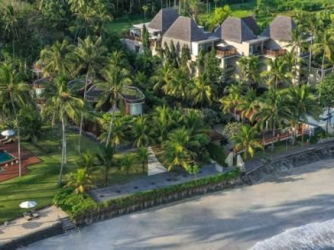 Candi Beach Resort Spa