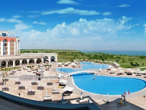 LIGHTHOUSE GOLF SPA 