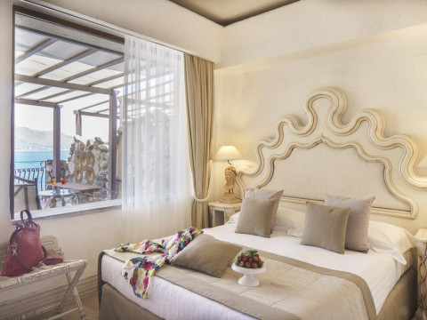 Grand Hotel Atlantis Bay