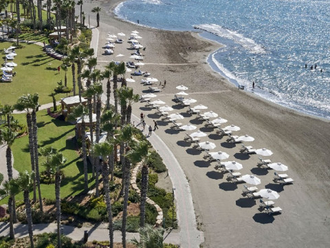 Parklane Resort and Spa 